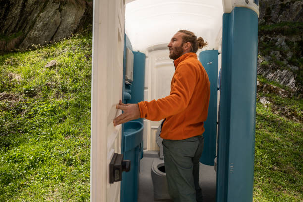 Best Porta potty delivery and setup  in Lesslie, SC